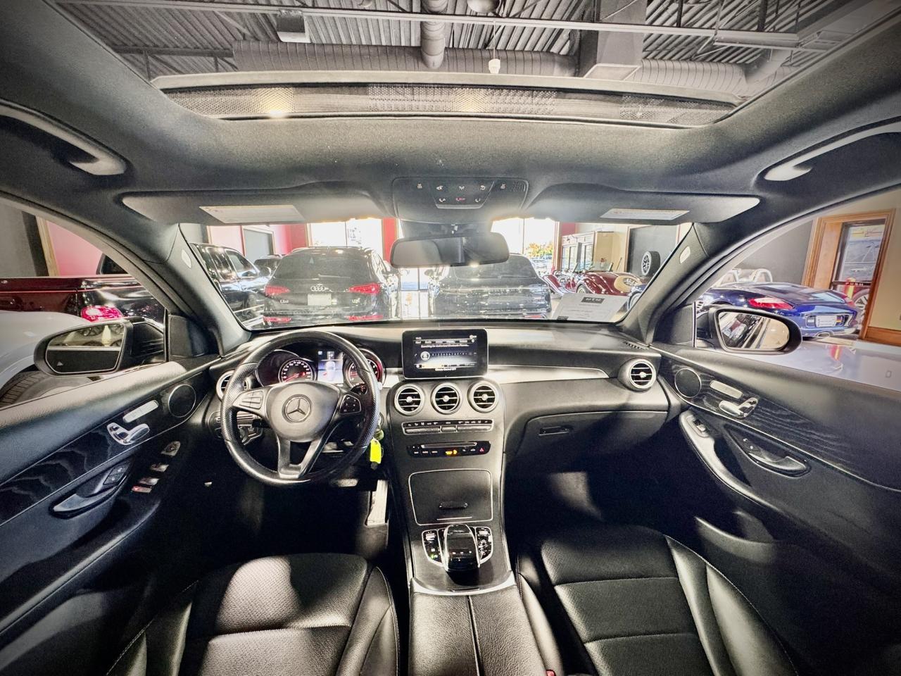 2019 Mercedes-Benz GLC GLC 300 4MATIC SUV Photo