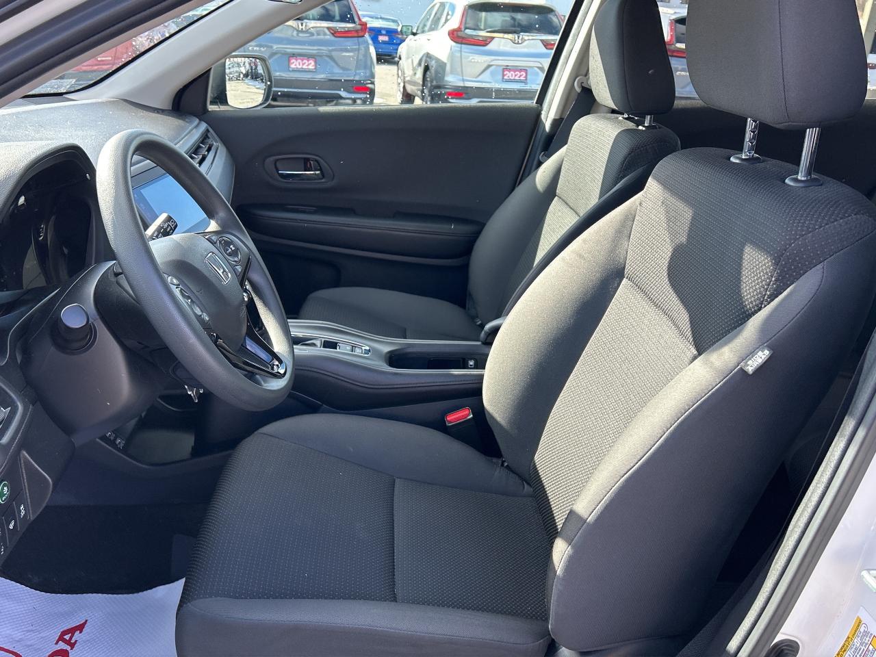 2022 Honda HR-V LX AWD Bluetooth - Rear camera - Heated Seats Photo