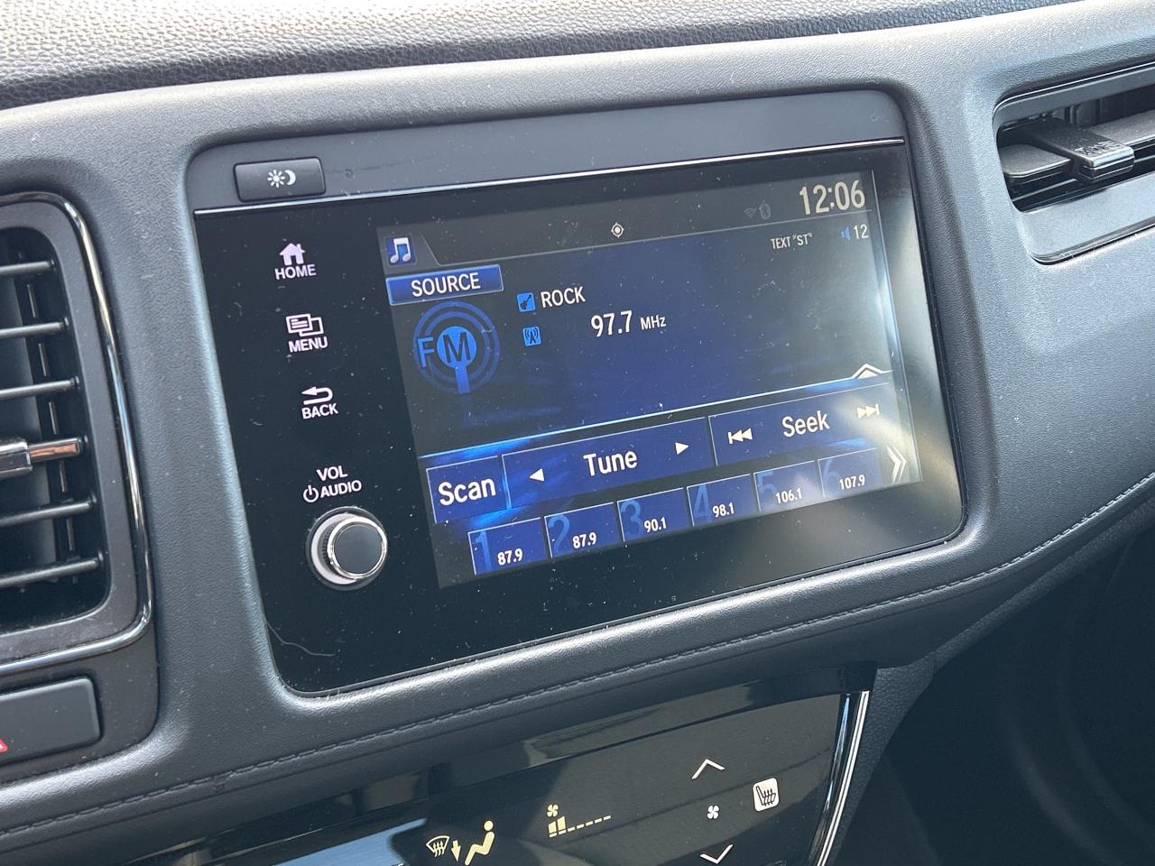 2022 Honda HR-V LX AWD Bluetooth - Rear camera - Heated Seats Photo