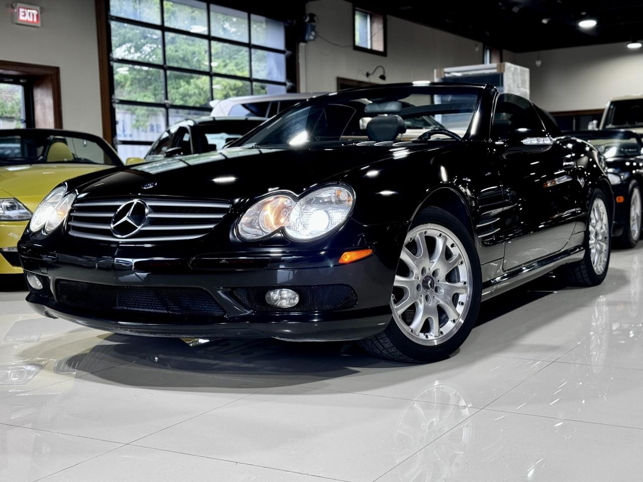 2003 Mercedes-Benz SL-Class Coupe  Roadster 5.0L Photo0