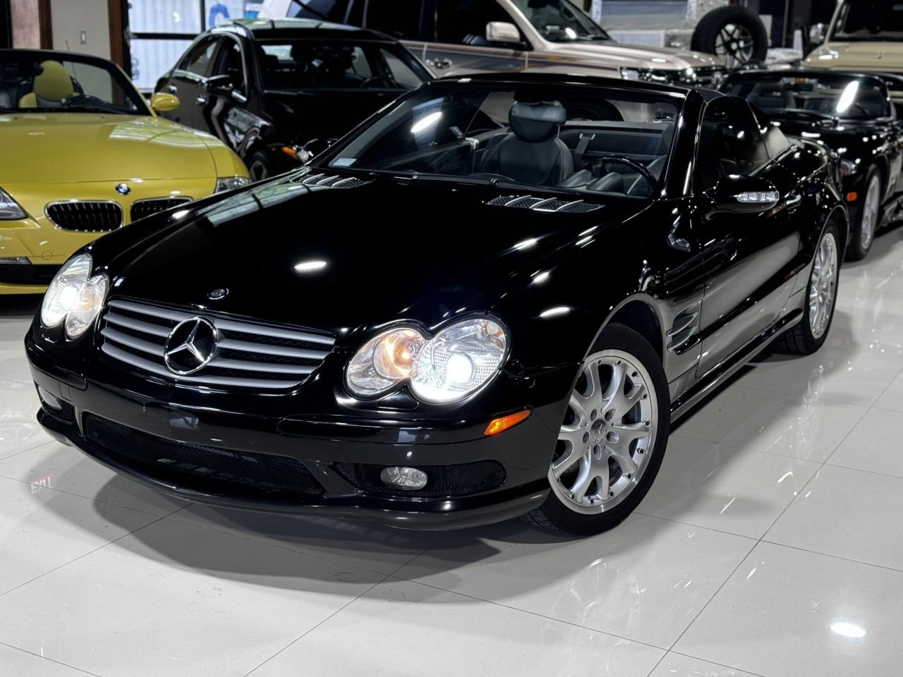 2003 Mercedes-Benz SL-Class Coupe  Roadster 5.0L Photo