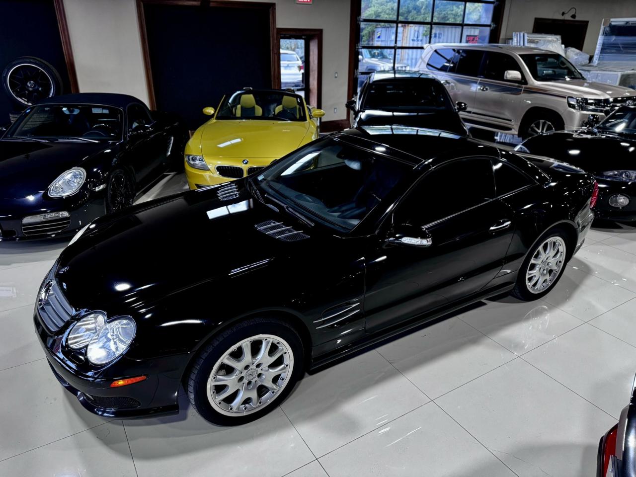 2003 Mercedes-Benz SL-Class Coupe  Roadster 5.0L Photo