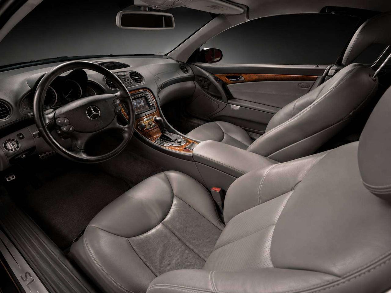 2003 Mercedes-Benz SL-Class Coupe  Roadster 5.0L Photo