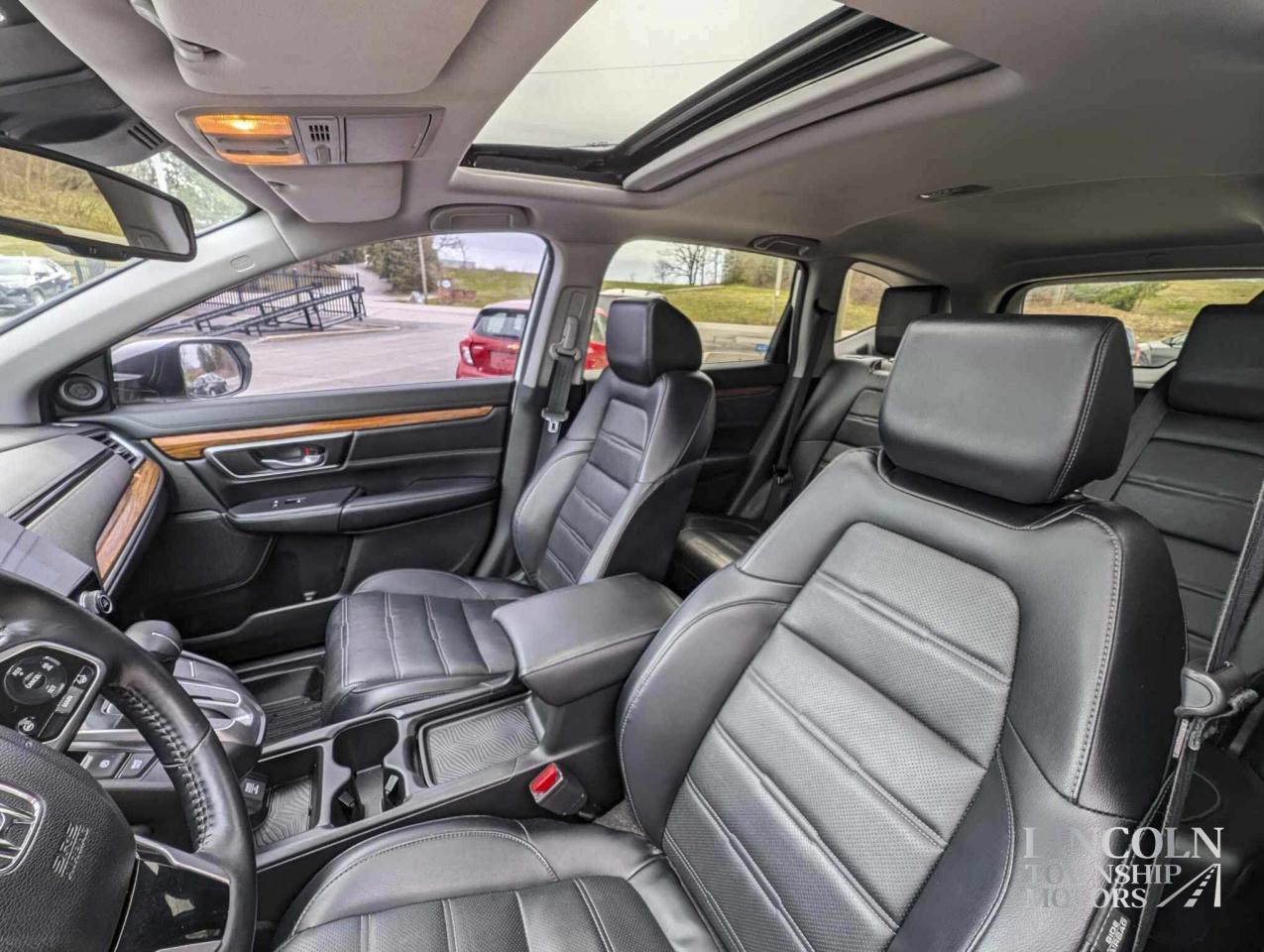 2018 Honda CR-V EX-L- CLEAN CARFAX, SUNROOF, AWD, RMT START & MORE Photo