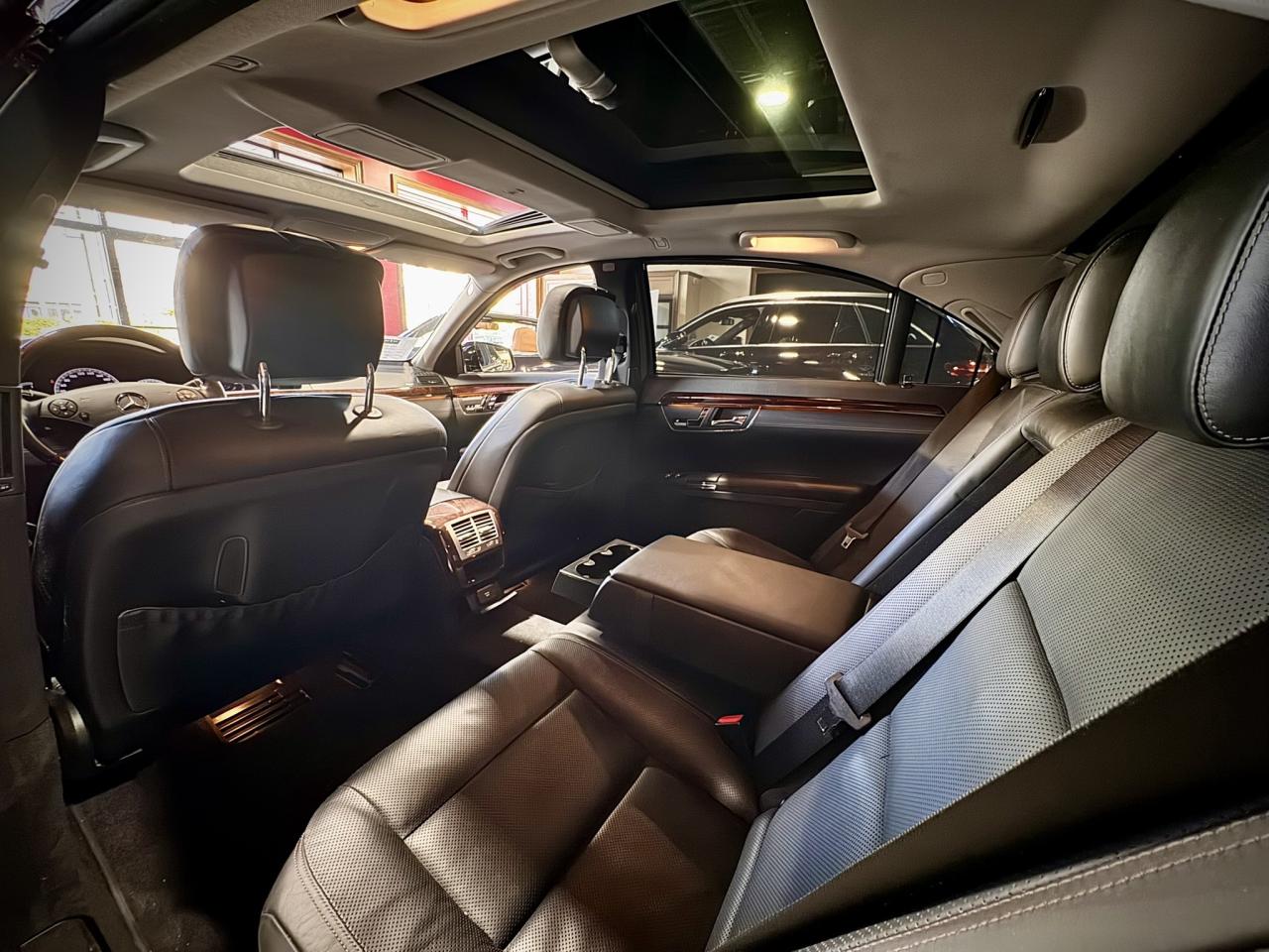 2013 Mercedes-Benz S-Class 4dr Sdn S 550 4MATIC LWB Photo