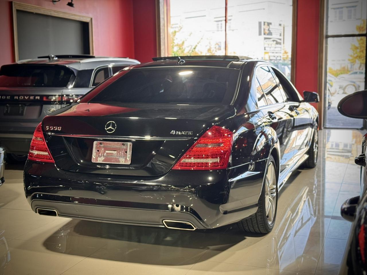 2013 Mercedes-Benz S-Class 4dr Sdn S 550 4MATIC LWB Photo3