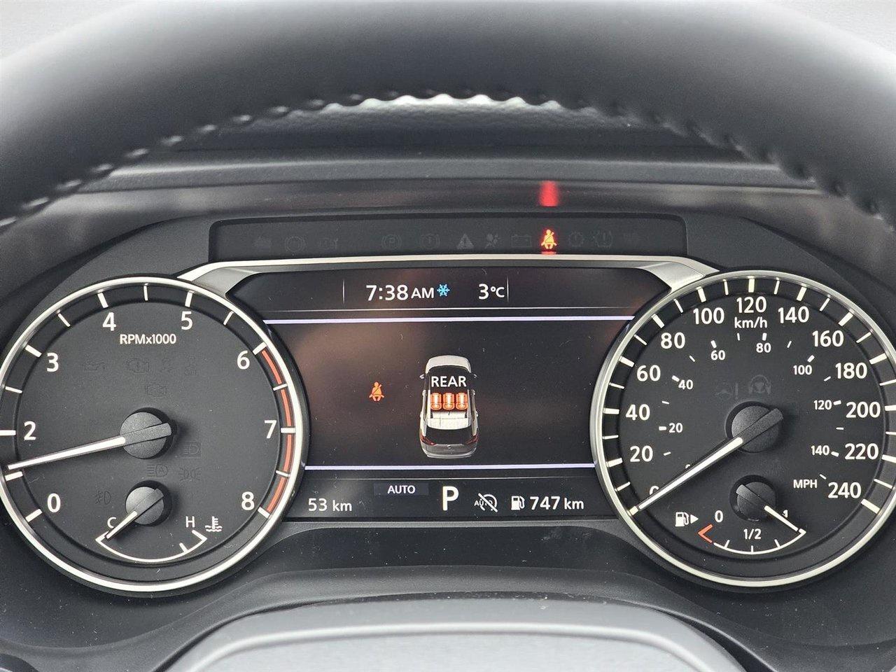 2025 Nissan Rogue SV MOONROOF Photo