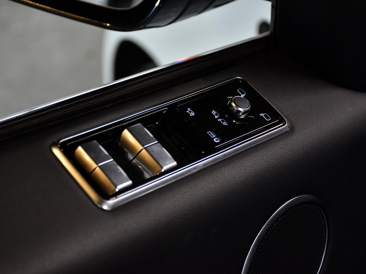 2021 Land Rover Range Rover Sport No Accident l Td6 l Diesel l SE l AWD l Sport Photo