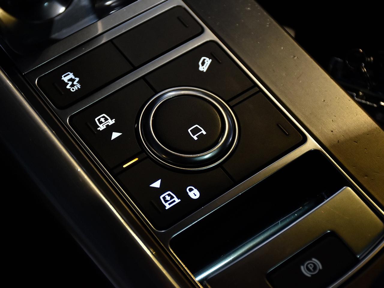 2021 Land Rover Range Rover Sport No Accident l Td6 l Diesel l SE l AWD l Sport Photo