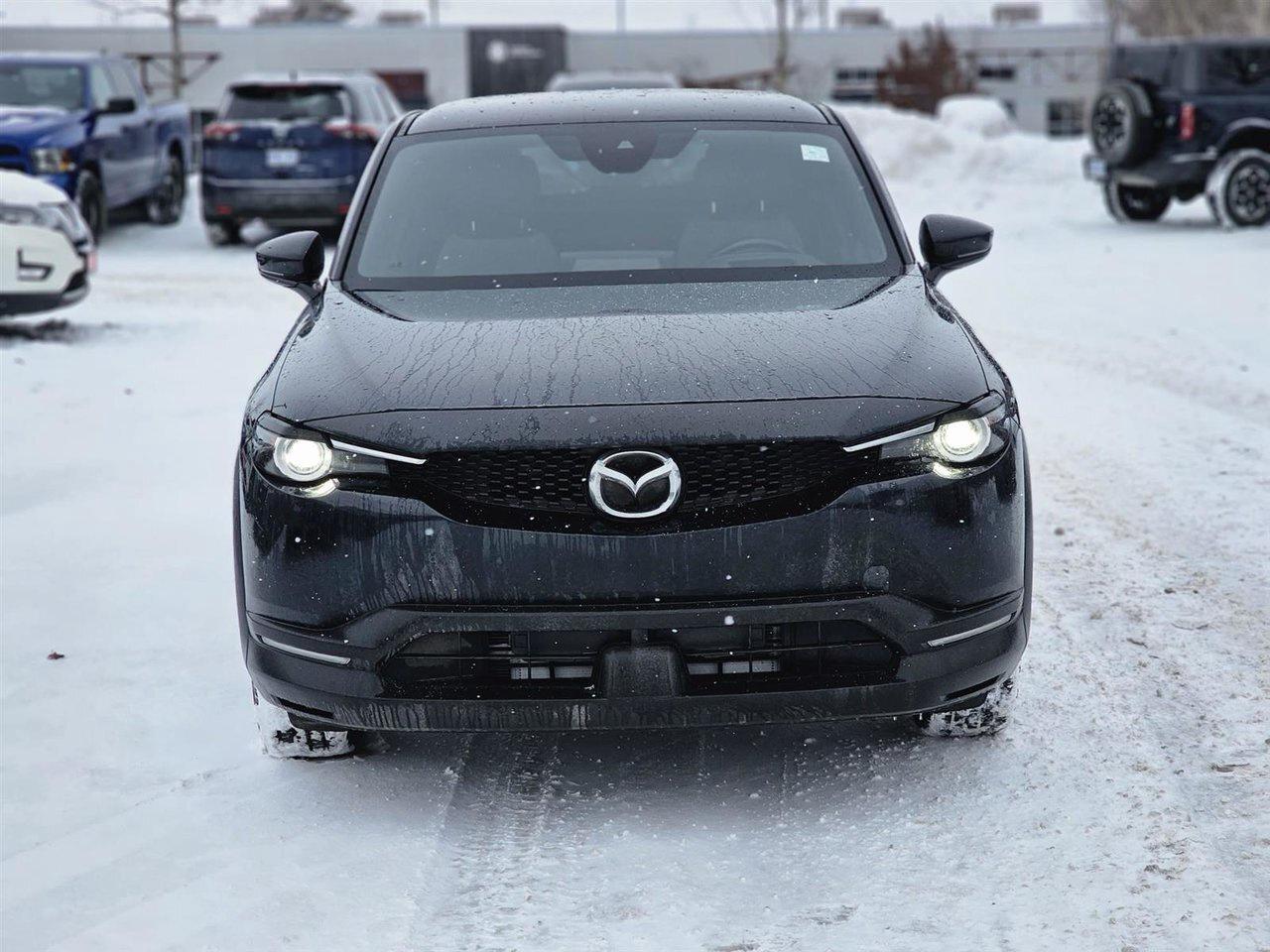 2022 Mazda MX-30 GS Photo