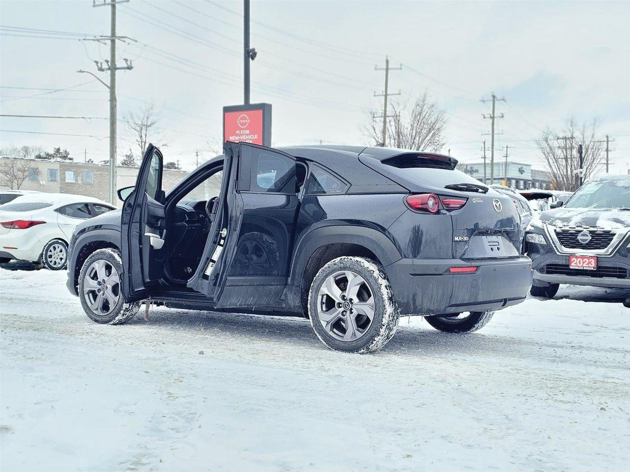 2022 Mazda MX-30 GS Photo