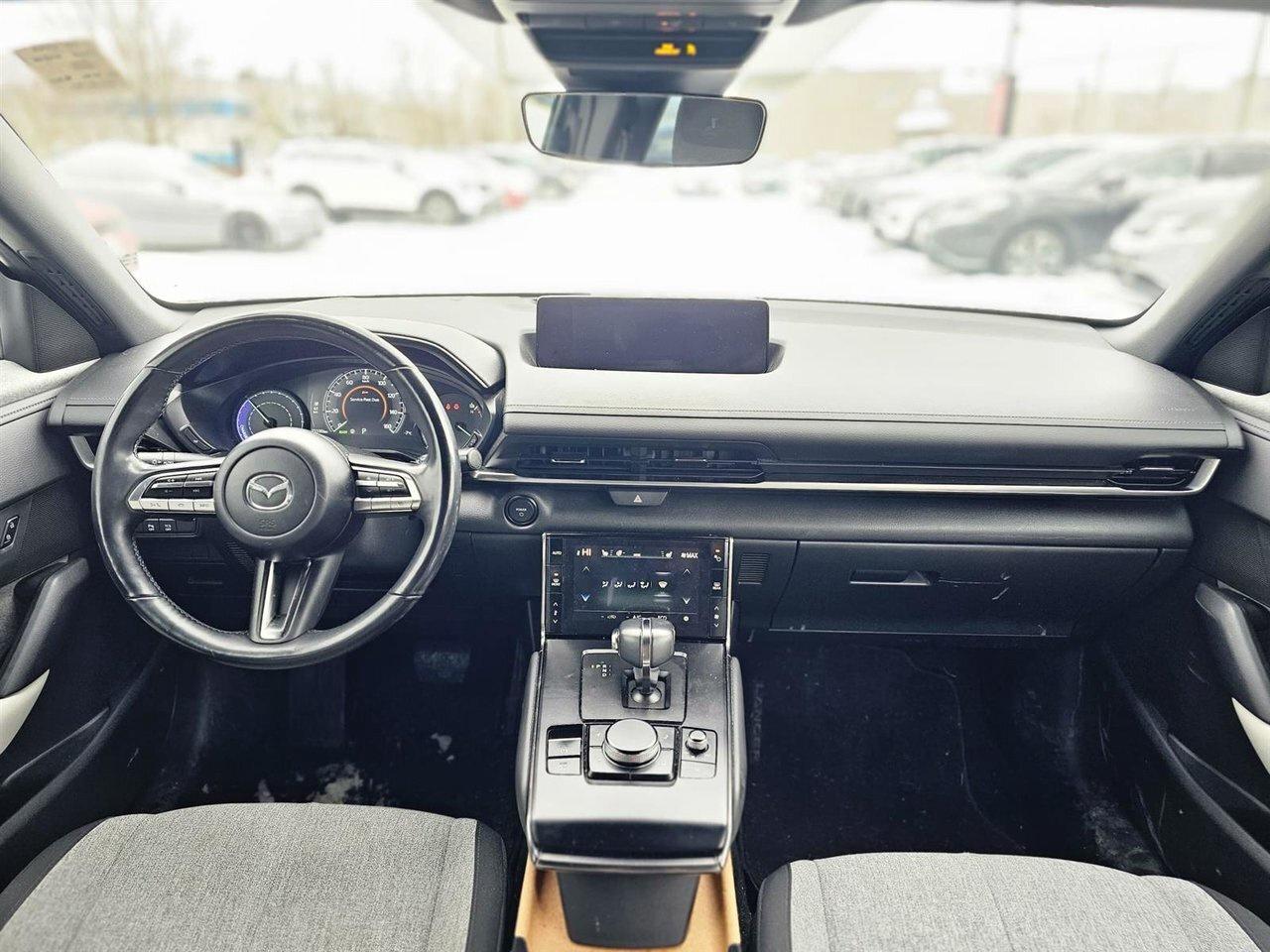 2022 Mazda MX-30 GS Photo