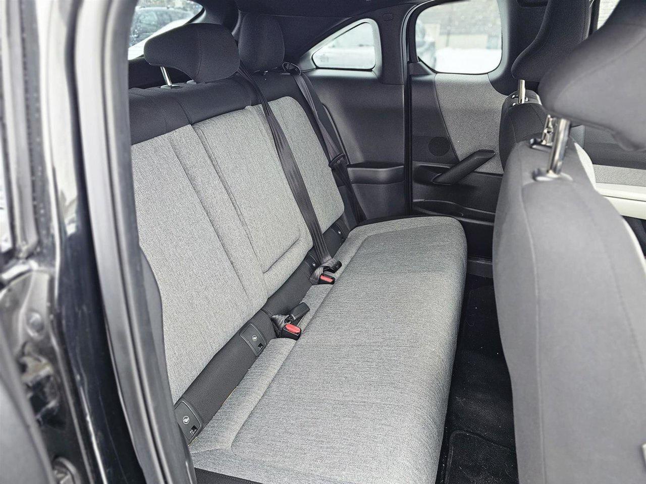 2022 Mazda MX-30 GS Photo