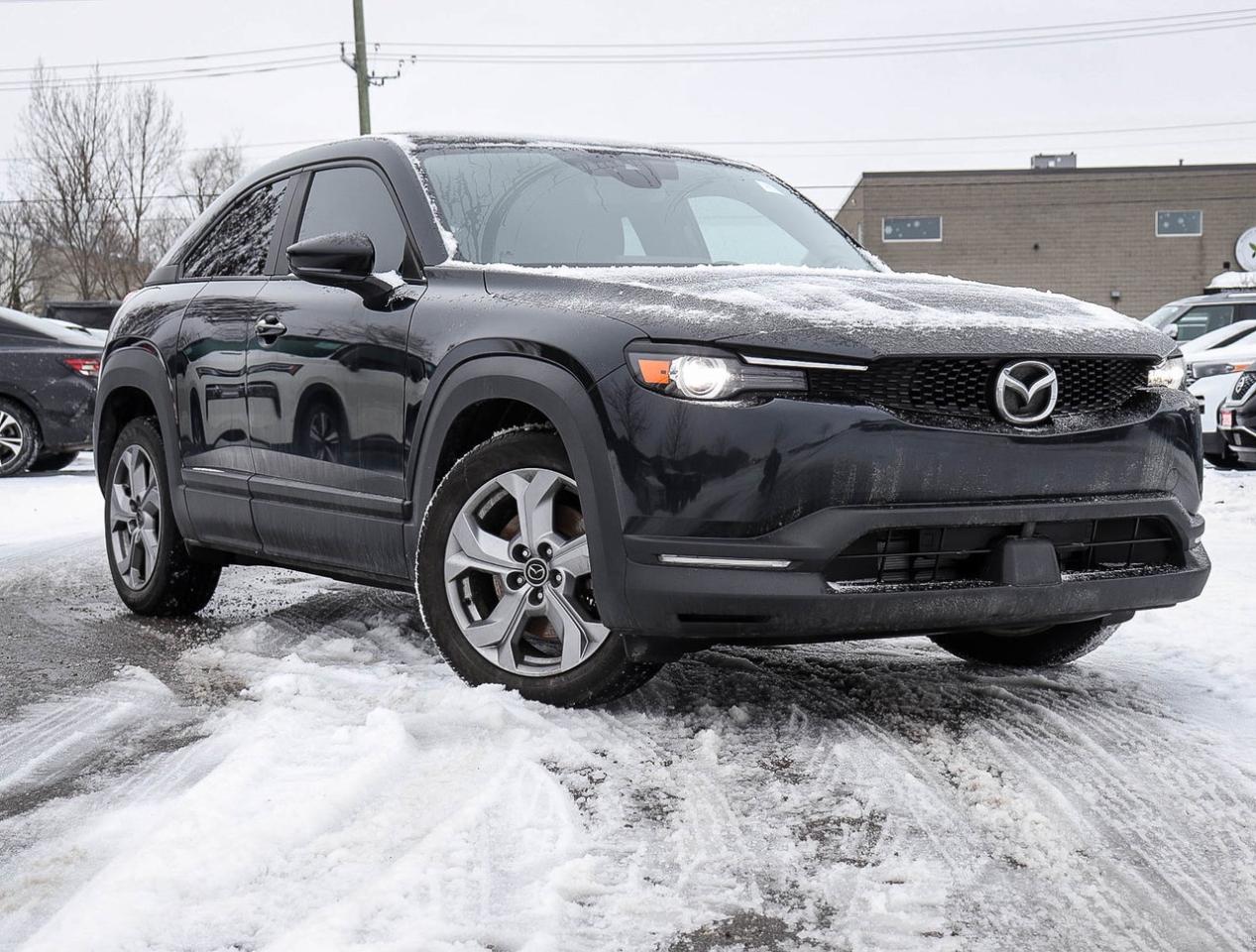 2022 Mazda MX-30 GS FWD !!! FULL ELECTRIC !!! NO ACCIDENTS !!! !! L Photo