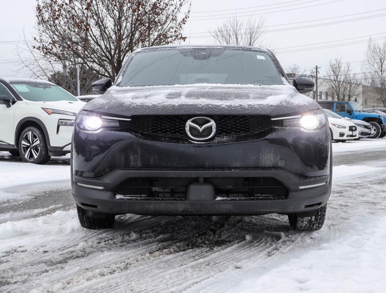 2022 Mazda MX-30 GS FWD !!! FULL ELECTRIC !!! NO ACCIDENTS !!! !! L Photo