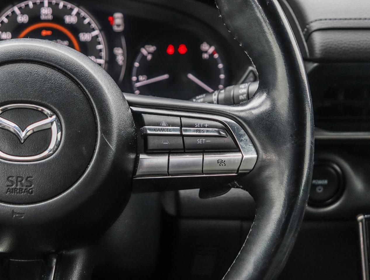 2022 Mazda MX-30 GS FWD !!! FULL ELECTRIC !!! NO ACCIDENTS !!! !! L Photo