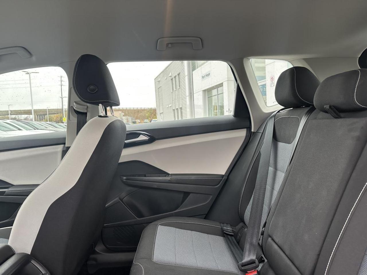2025 Volkswagen Taos Trendline AWD Photo