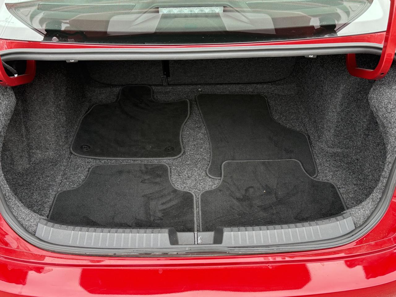 2023 Volkswagen Jetta VW Warranty l 1.5L l 4Cyl l Comfortline l FWD Photo