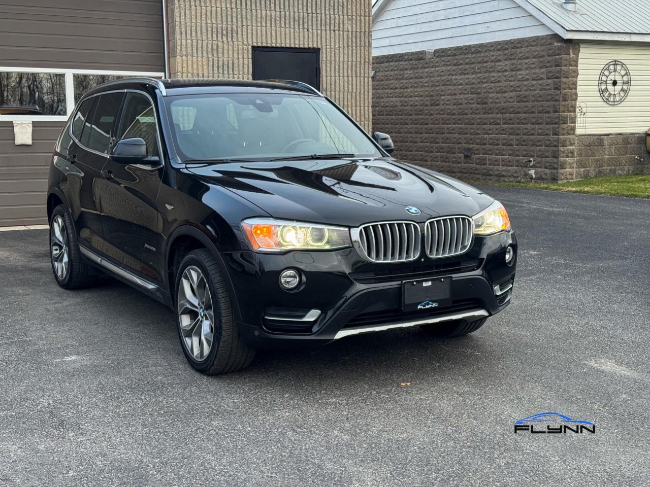2016 BMW X3 xDrive28i Sunroof, Navi Photo
