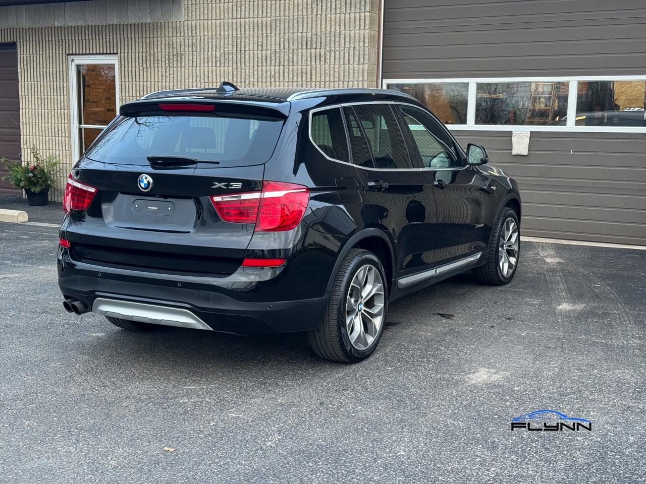 2016 BMW X3 xDrive28i Sunroof, Navi Photo
