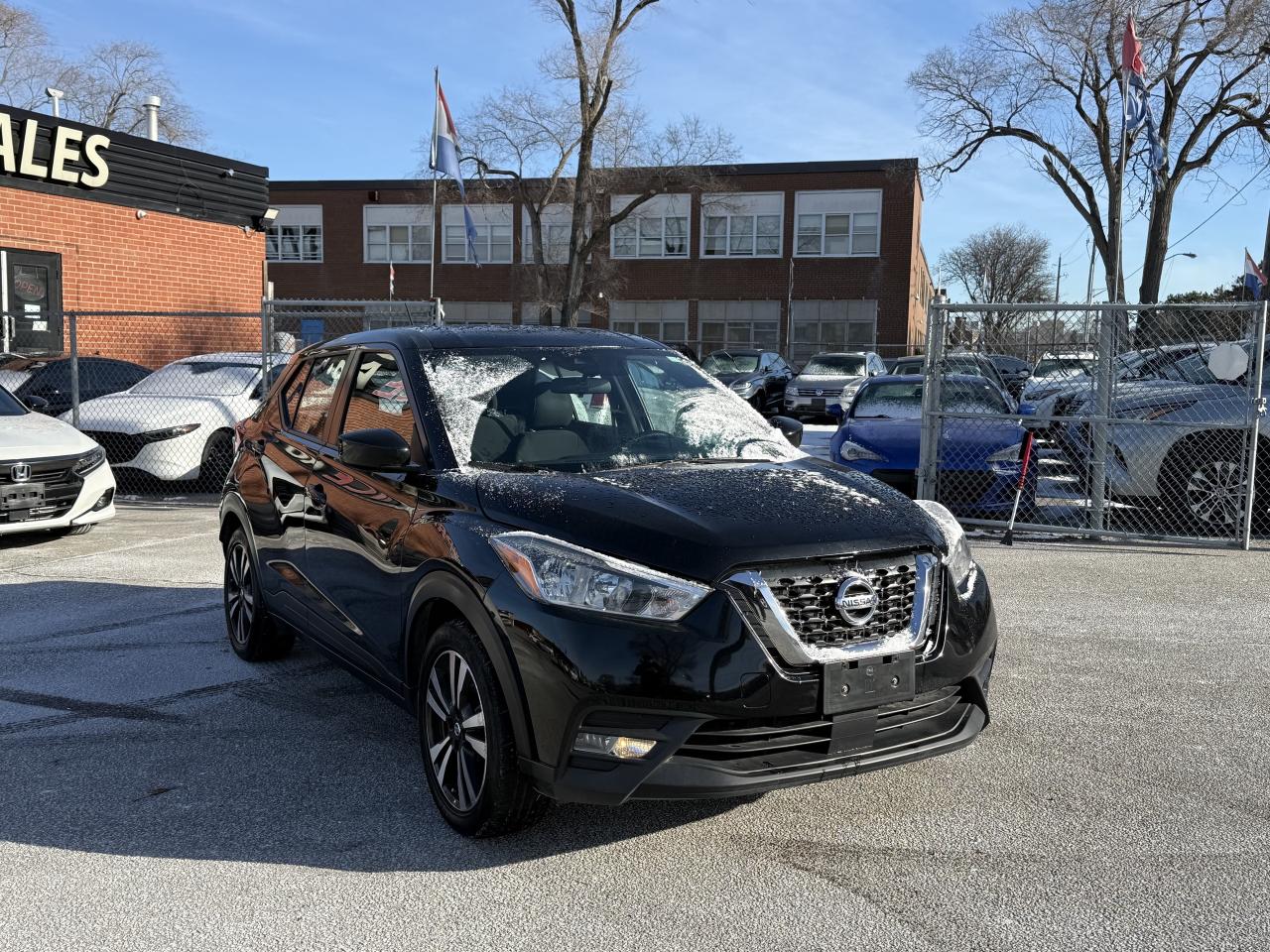 2020 Nissan Kicks No Accidents l SV l FWD l 1.6 l 4Cyl l Photo