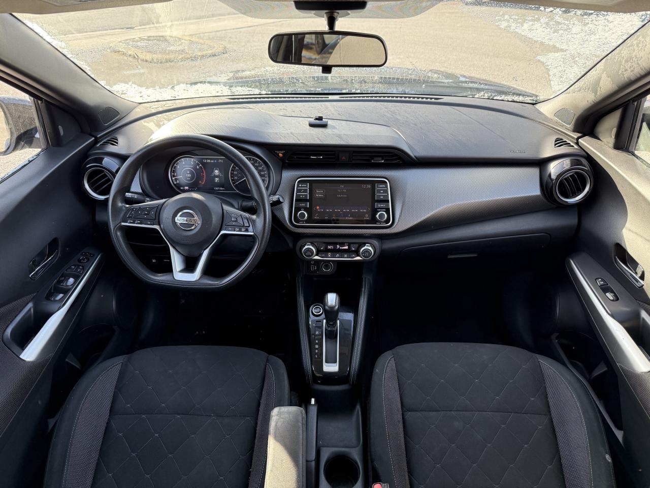 2020 Nissan Kicks No Accidents l SV l FWD l 1.6 l 4Cyl l Photo