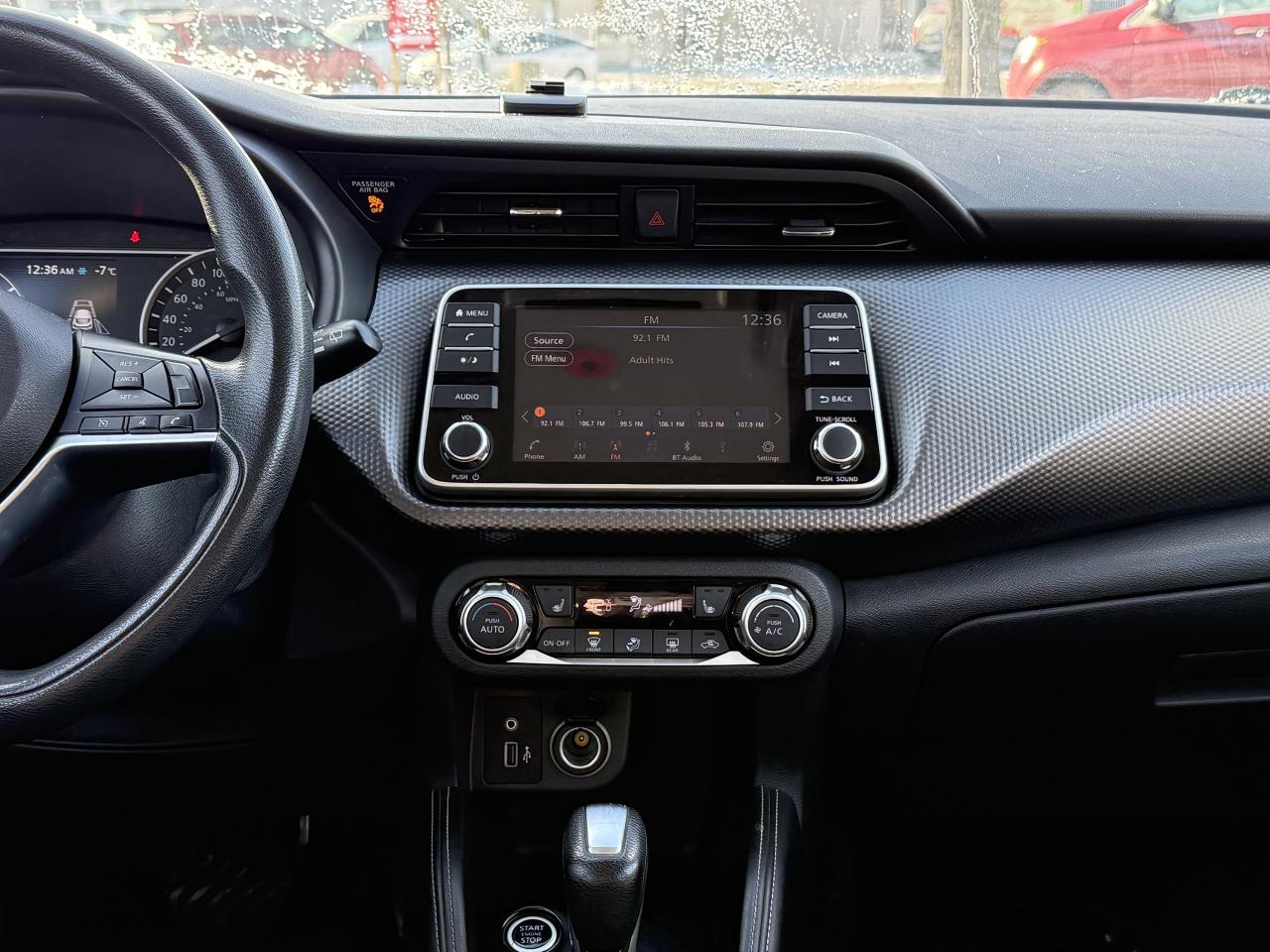 2020 Nissan Kicks No Accidents l SV l FWD l 1.6 l 4Cyl l Photo