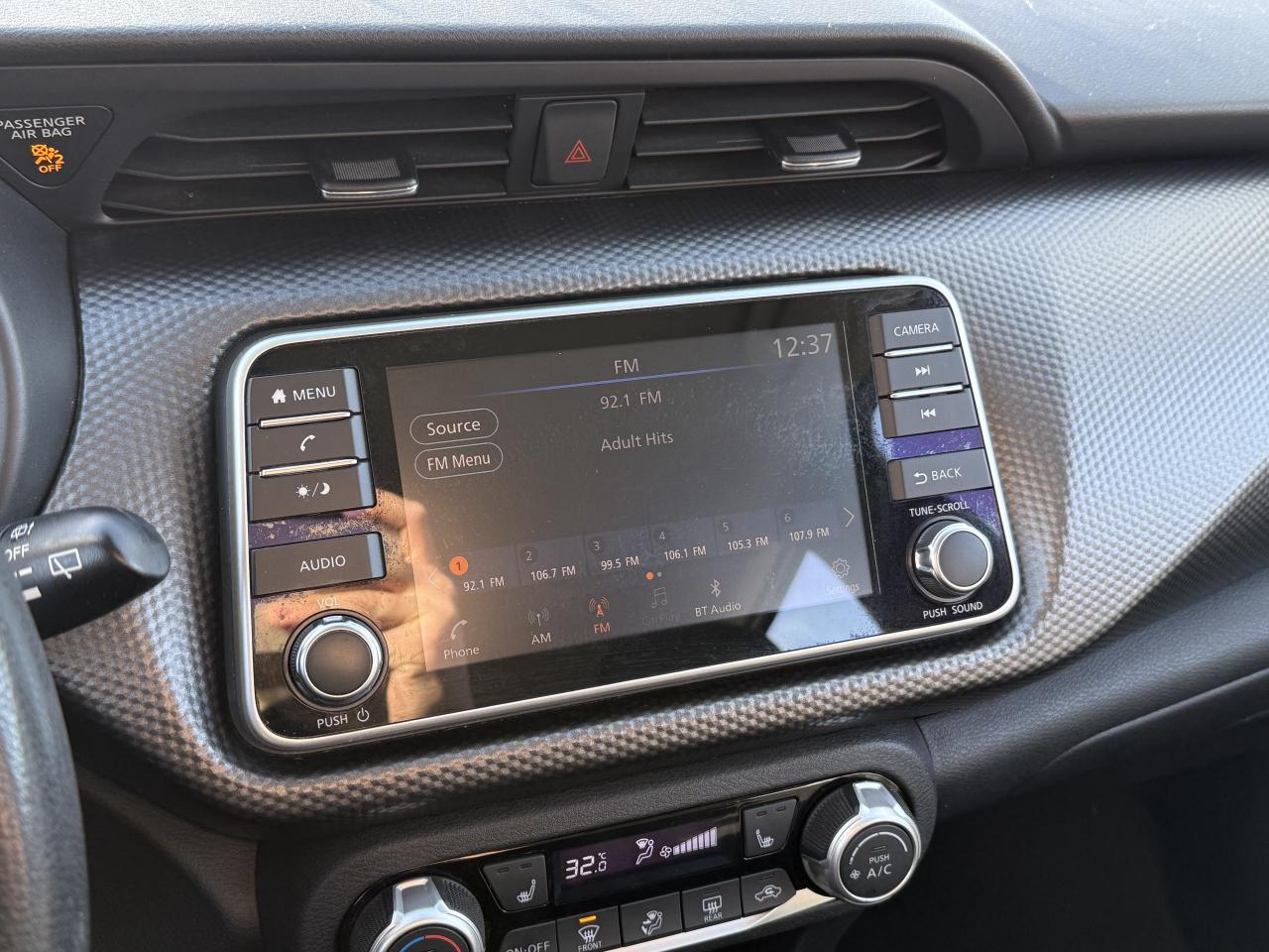 2020 Nissan Kicks No Accidents l SV l FWD l 1.6 l 4Cyl l Photo