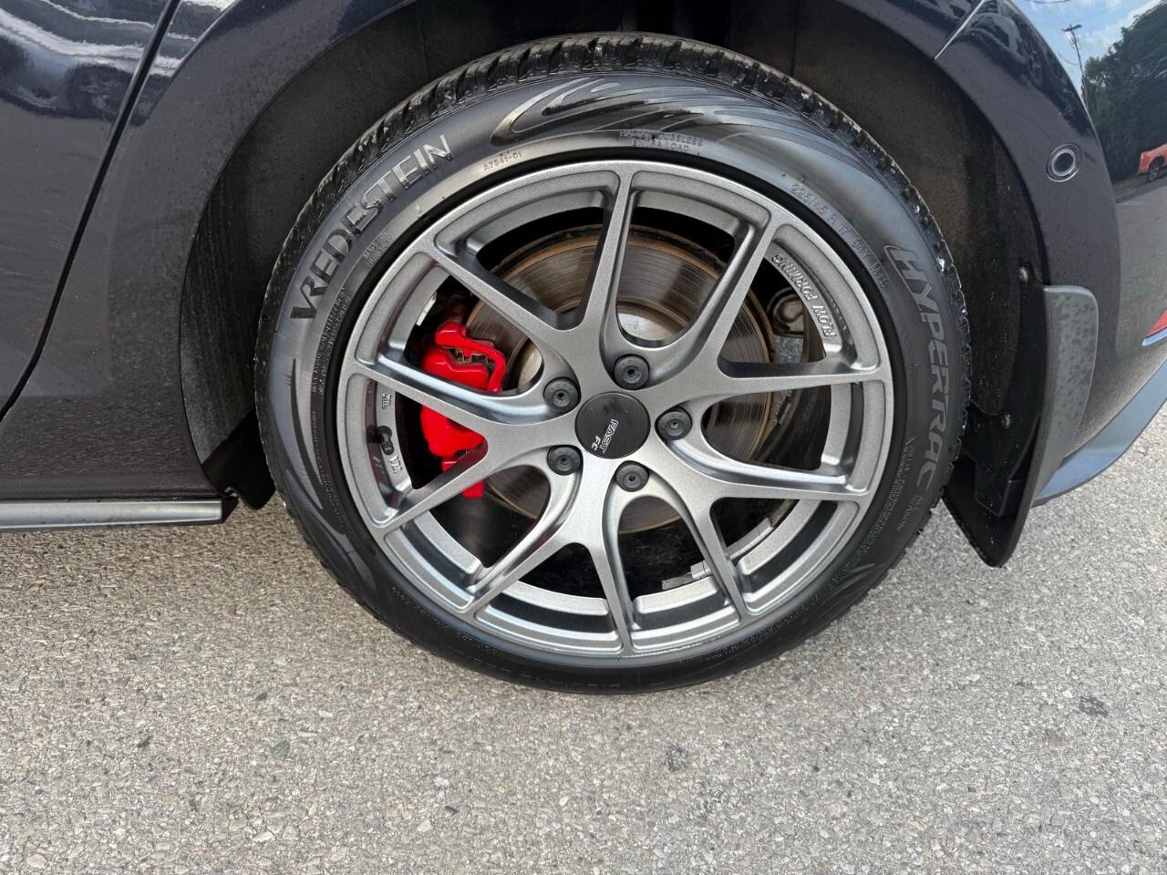 2019 Volkswagen Golf GTI Autobahn Manual 2019 Volkswagen golf GTI auto bond Photo