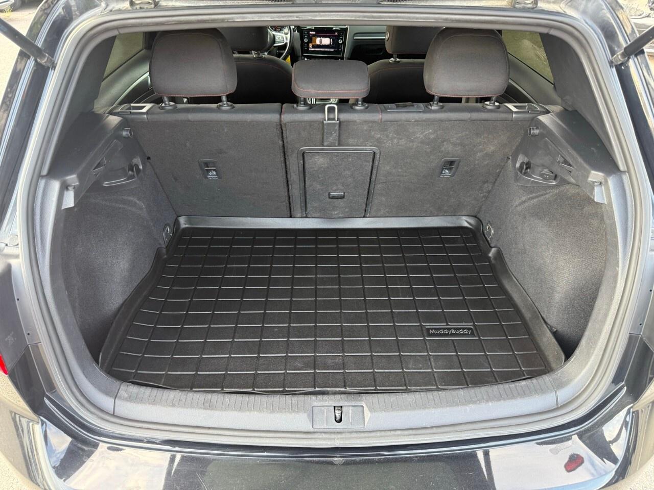 2019 Volkswagen Golf GTI Autobahn Manual 2019 Volkswagen golf GTI auto bond Photo