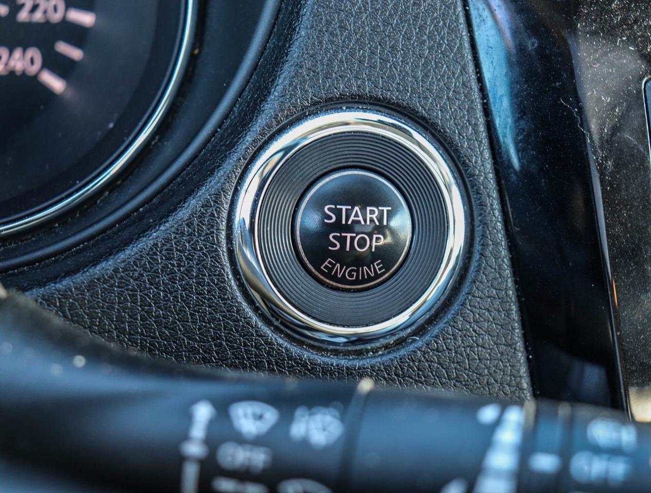 2017 Nissan Rogue SL Platinum LEATHER   360 CAMERA   NAVI   PANO ROO Photo