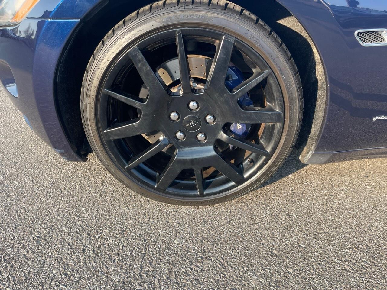 2011 Maserati GRANTURISMO CONVERTIBLE 2dr Conv GranTurismo 2011 Gran Turismo convertible Photo