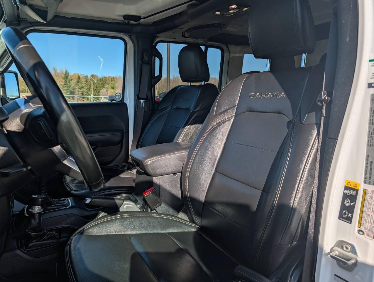 2022 Jeep WRANGLER UNLIMITED Sahara HARD TOP Photo