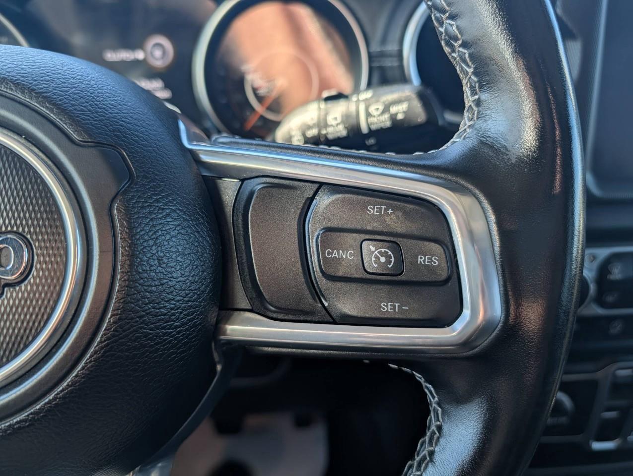 2022 Jeep WRANGLER UNLIMITED Sahara HARD TOP Photo