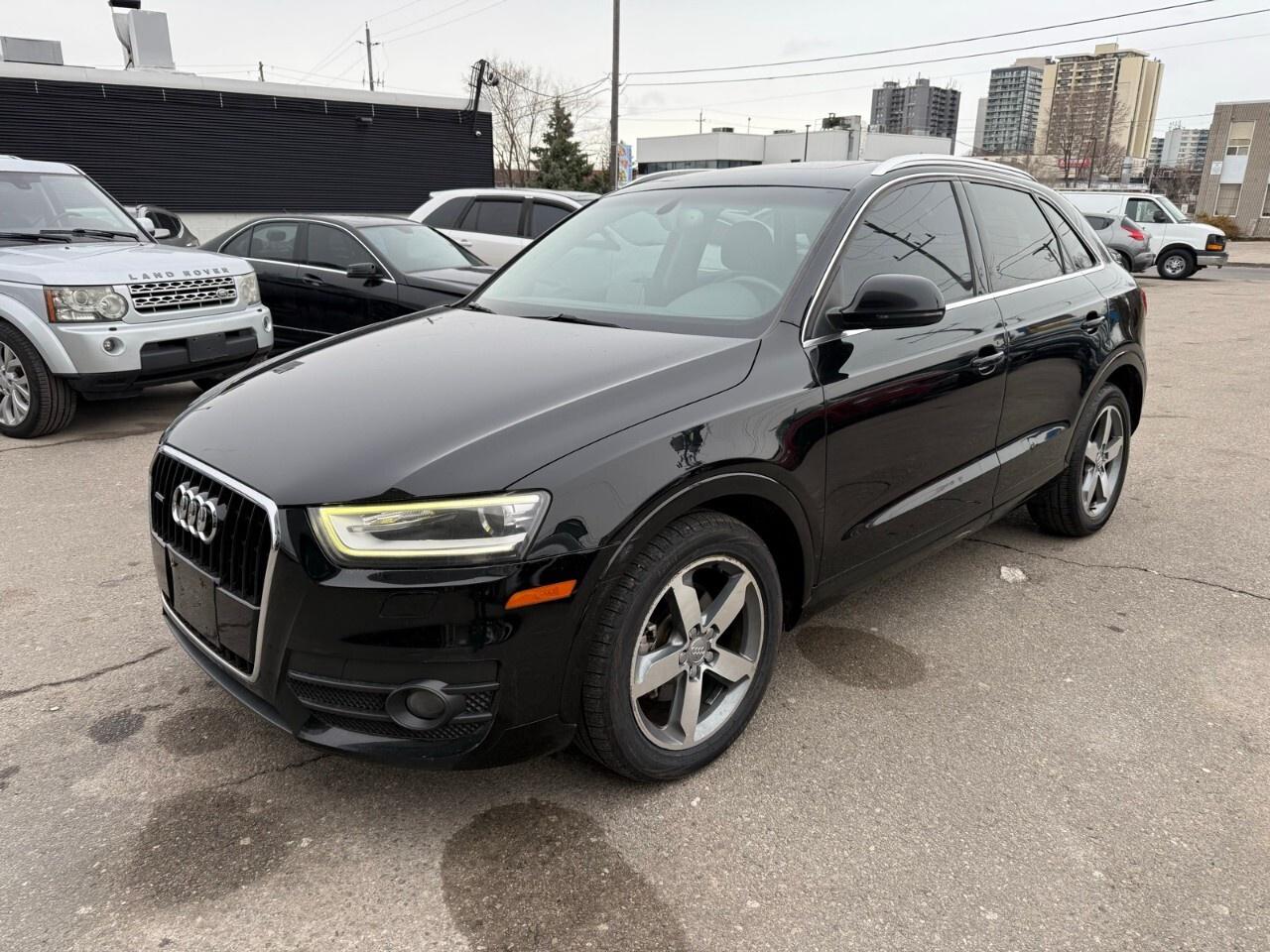 2015 Audi Q3 quattro 4dr 2.0T Progressiv 2015 Audi Q3, progress Photo0