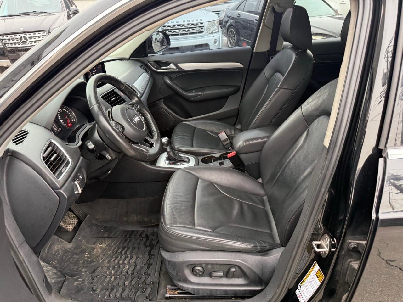 2015 Audi Q3 quattro 4dr 2.0T Progressiv 2015 Audi Q3, progress Photo