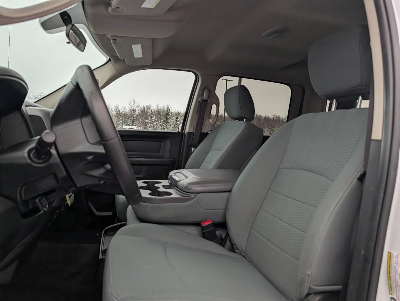 2018 RAM 1500 ST LOW KMS Photo