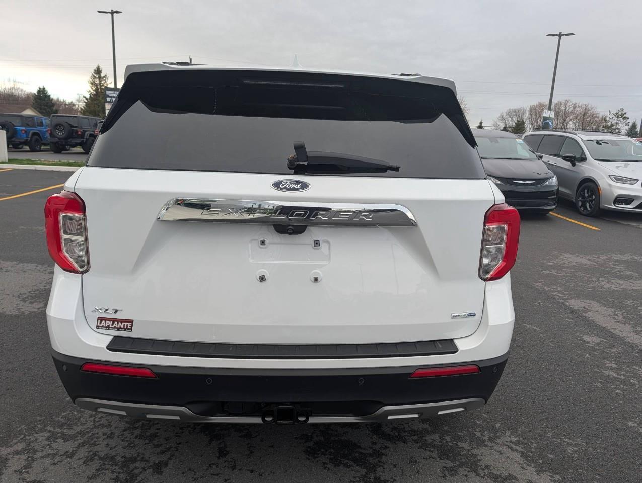 2020 Ford Explorer XLT SUMMER + WINTER TIRES ON RIMS/ LEATHER Photo