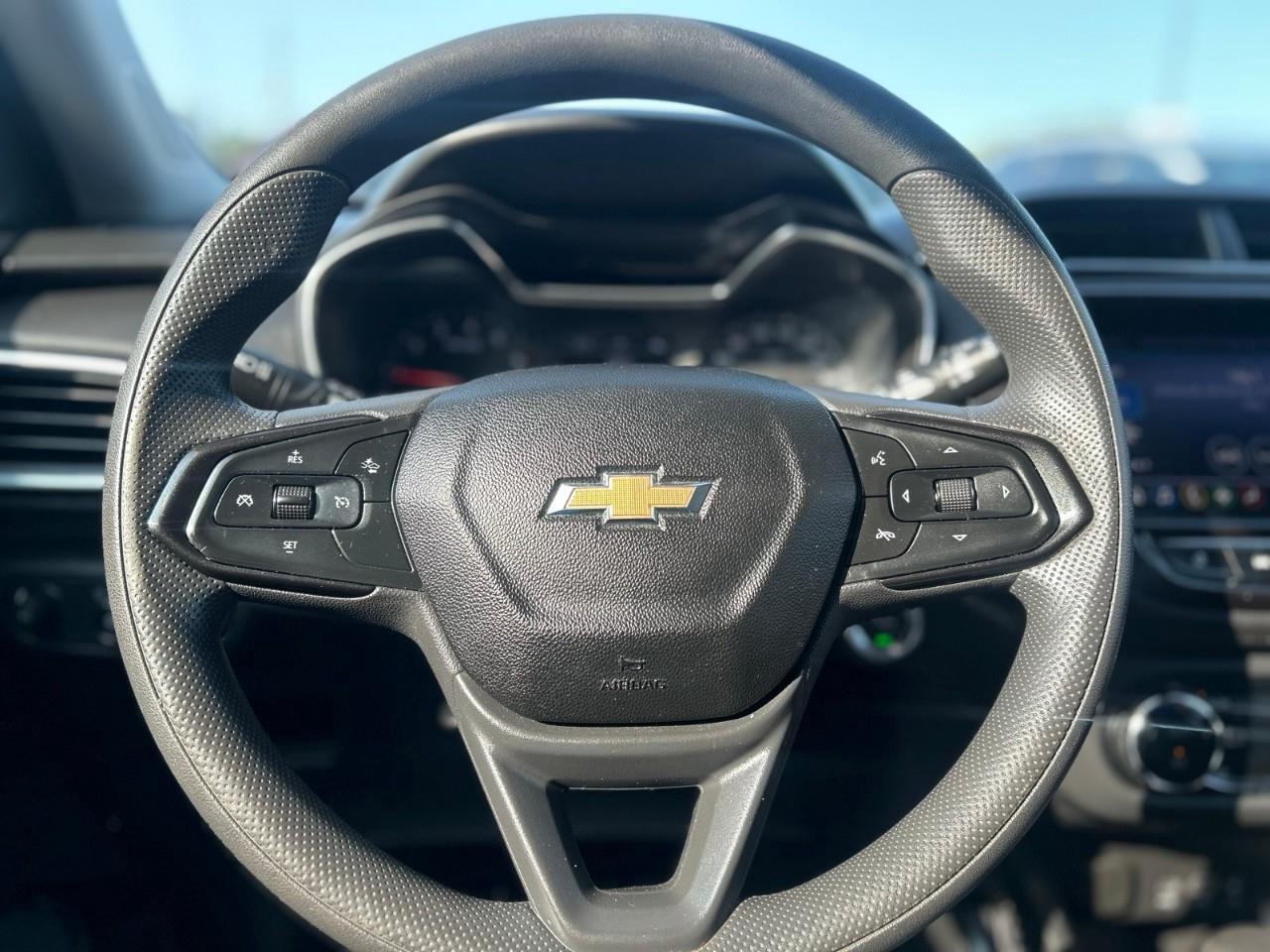 2021 Chevrolet TrailBlazer LT NEW WINTER TIRES ON RIMS Photo4