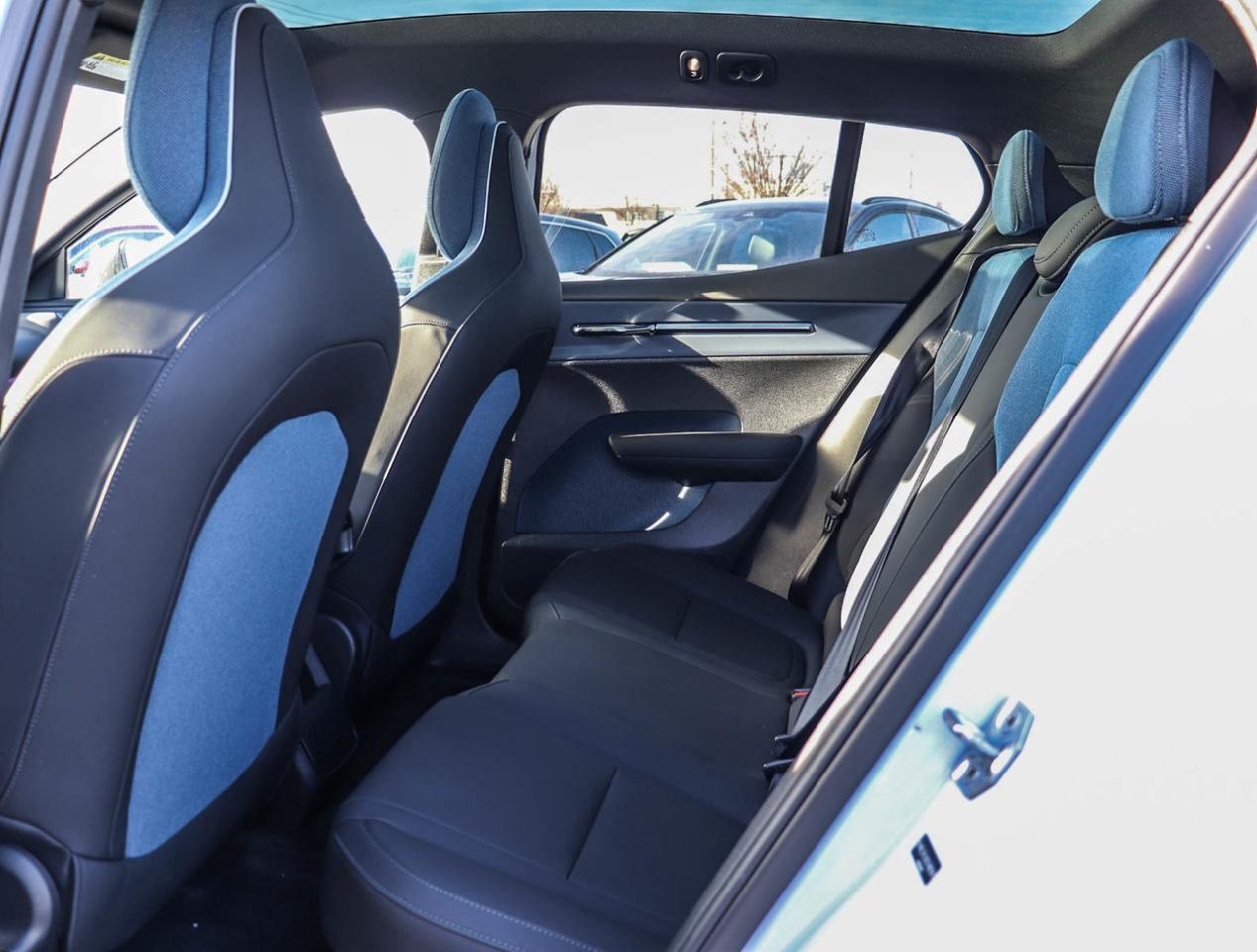 2025 Volvo EX30 Ultra Photo