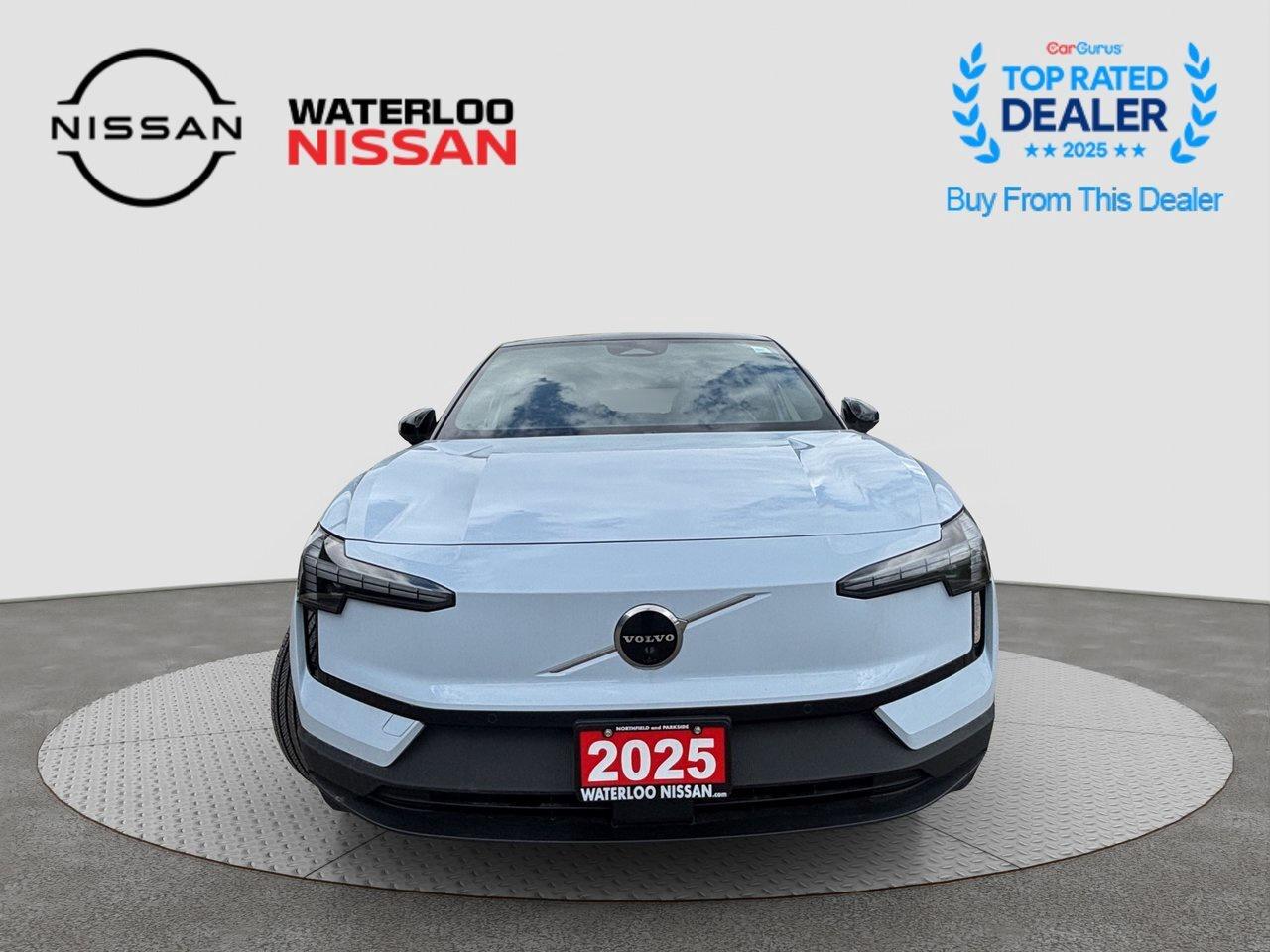 2025 Volvo EX30 Ultra CHARGE IT! Photo