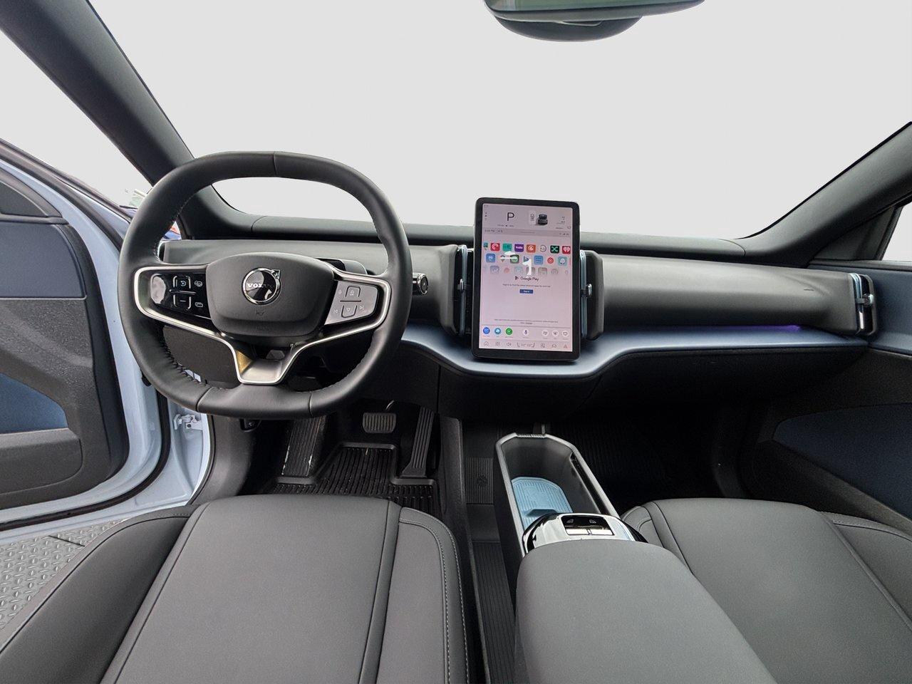 2025 Volvo EX30 Ultra CHARGE IT! Photo