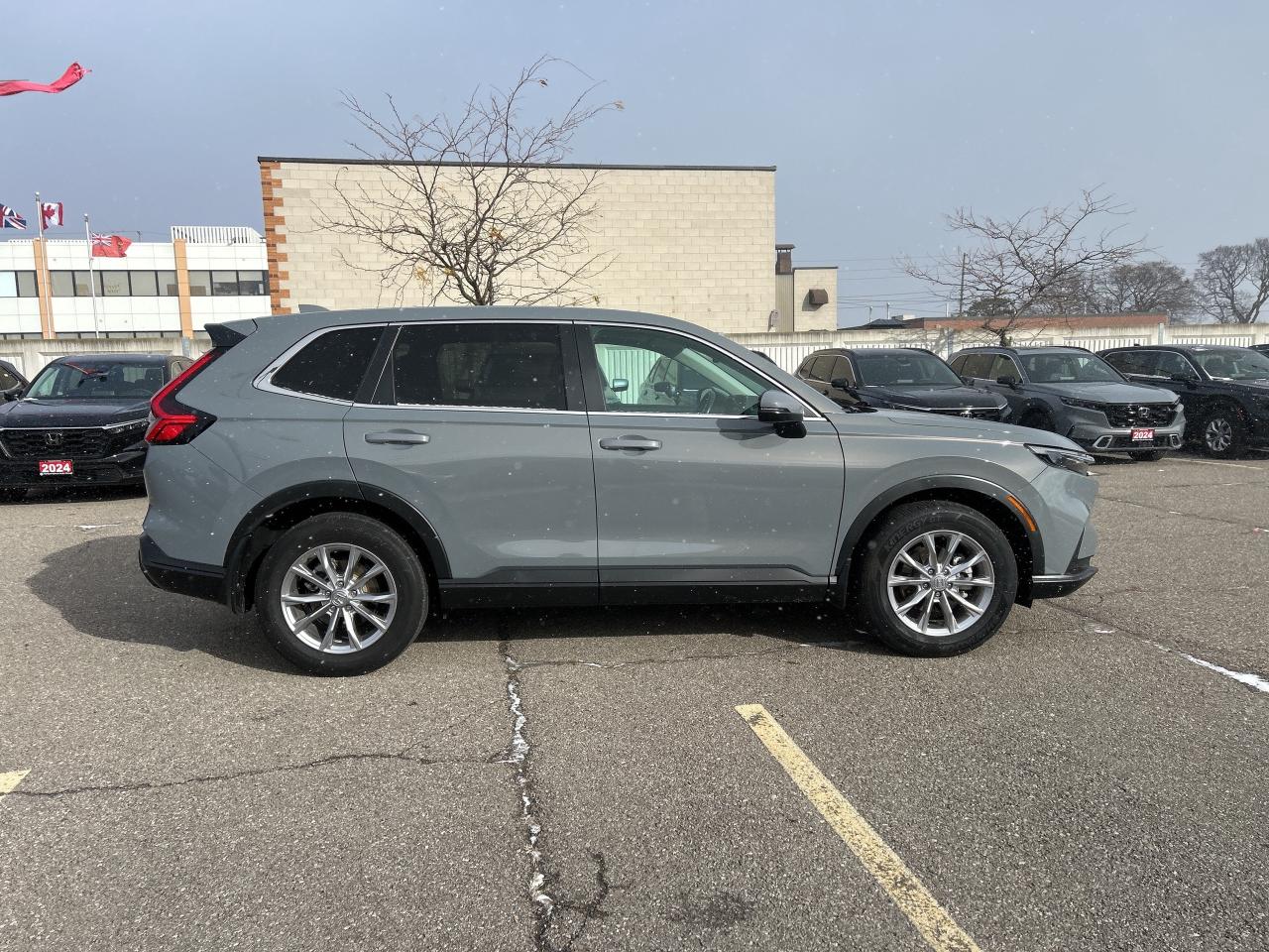2023 Honda CR-V EX-L  Leather  Sunroof CarPlay Rear Camera Photo