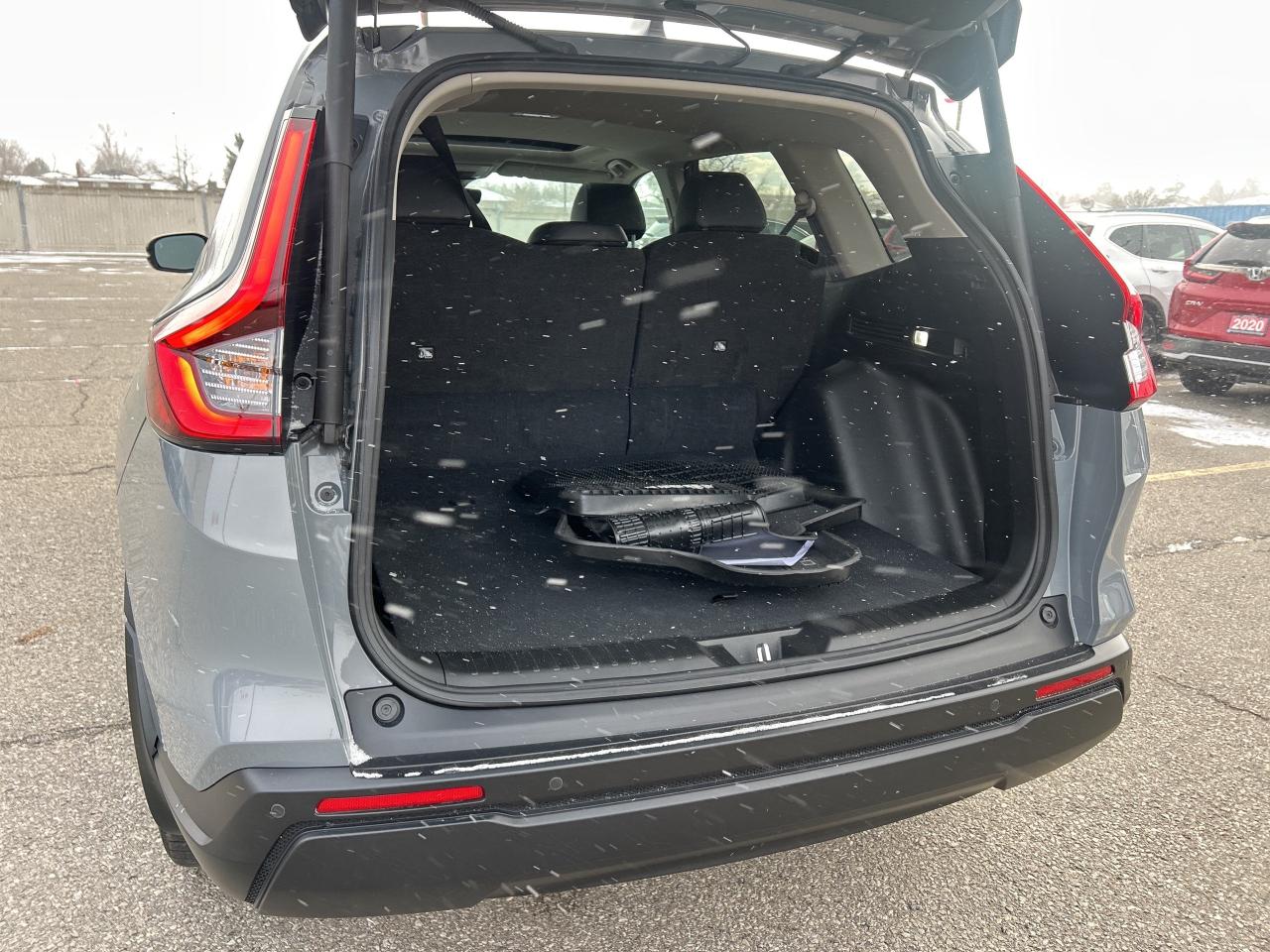 2023 Honda CR-V EX-L  Leather  Sunroof CarPlay Rear Camera Photo