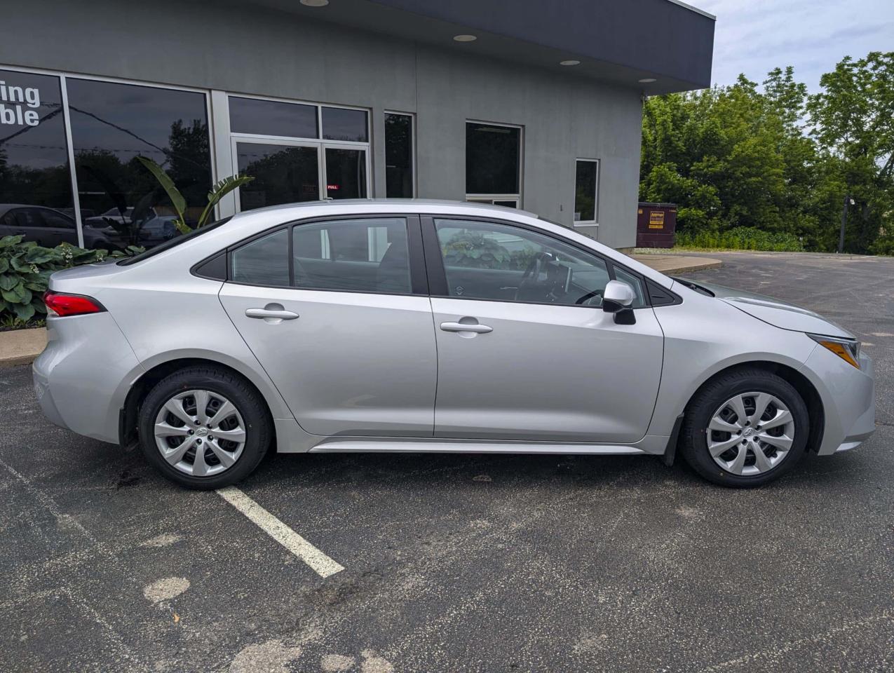2020 Toyota Corolla LE-CLEAN CARFAX, BACKUP CAM, HEATED SEATS, LOW KMS Photo