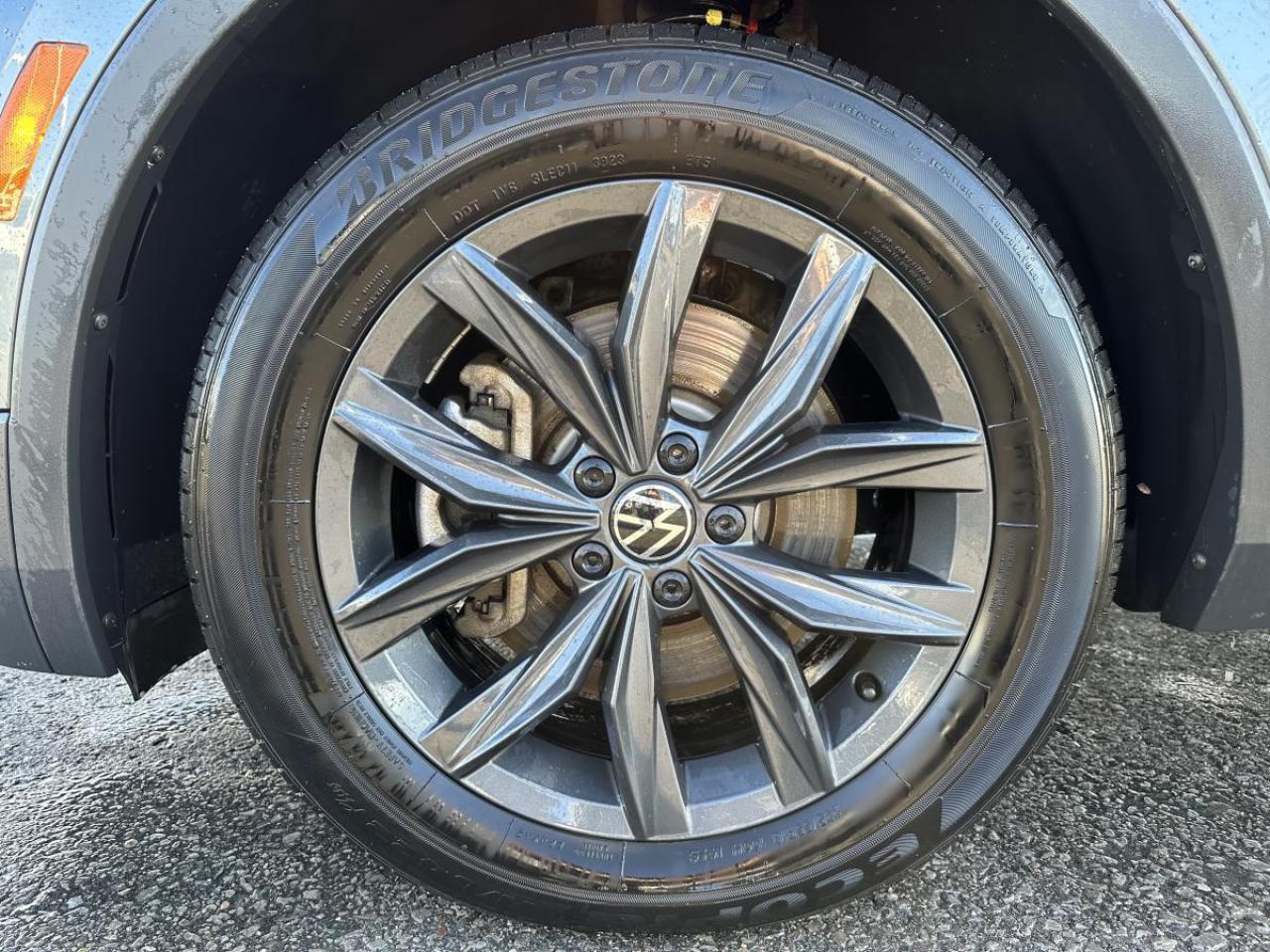 2024 Volkswagen Tiguan Comfortline 4MOTION AWD Photo2