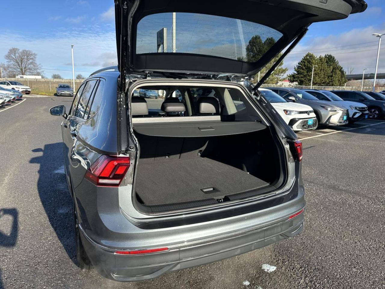 2024 Volkswagen Tiguan Comfortline 4MOTION AWD Photo