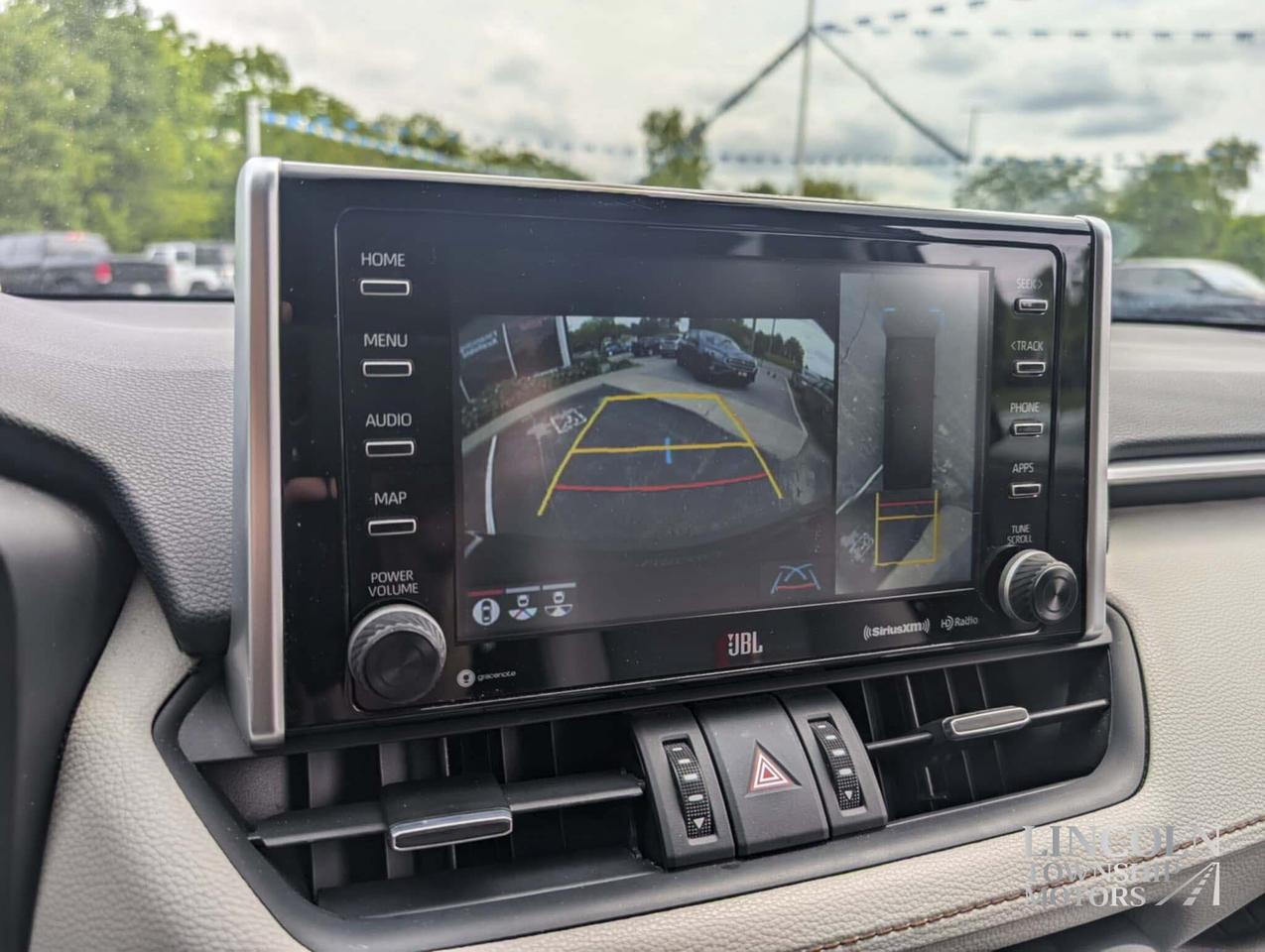 2019 Toyota RAV4 Limited-CLEAN CARFAX, LOW KM, NAV, AWD & MORE! Photo