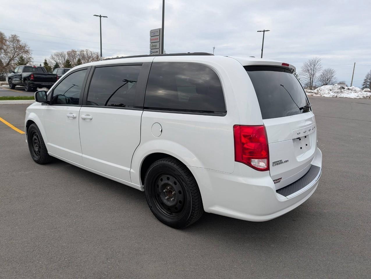 2019 Dodge Grand Caravan GT WINTER AND SUMMER TIRES ON RIMS Photo