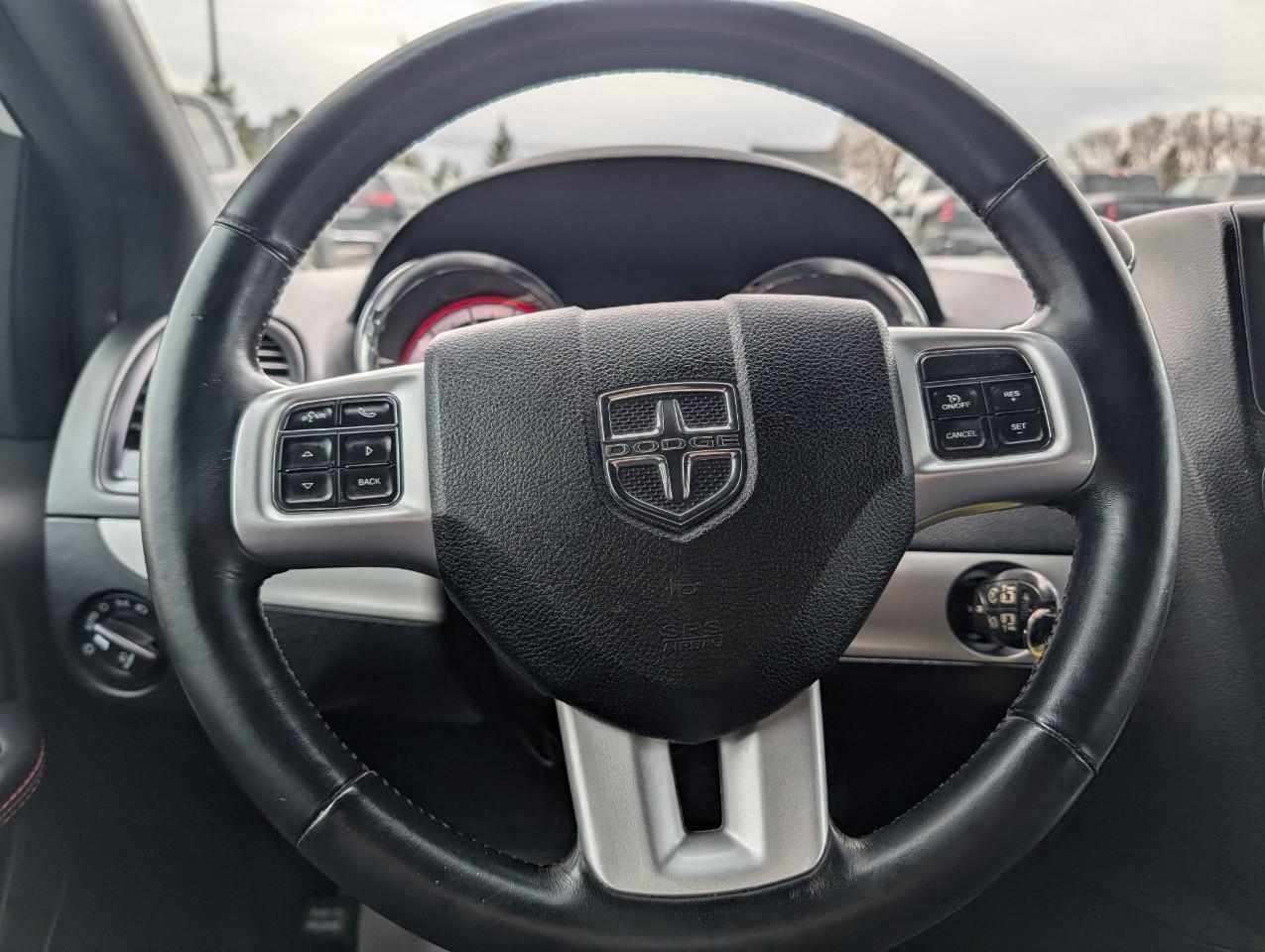 2019 Dodge Grand Caravan GT WINTER AND SUMMER TIRES ON RIMS Photo